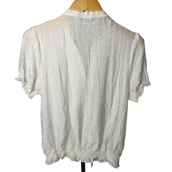 Vicinity White Puff Sleeve Ruffle Front Smocked Elastic Hem Blouse Top Sz LP - Picture 2 of 10